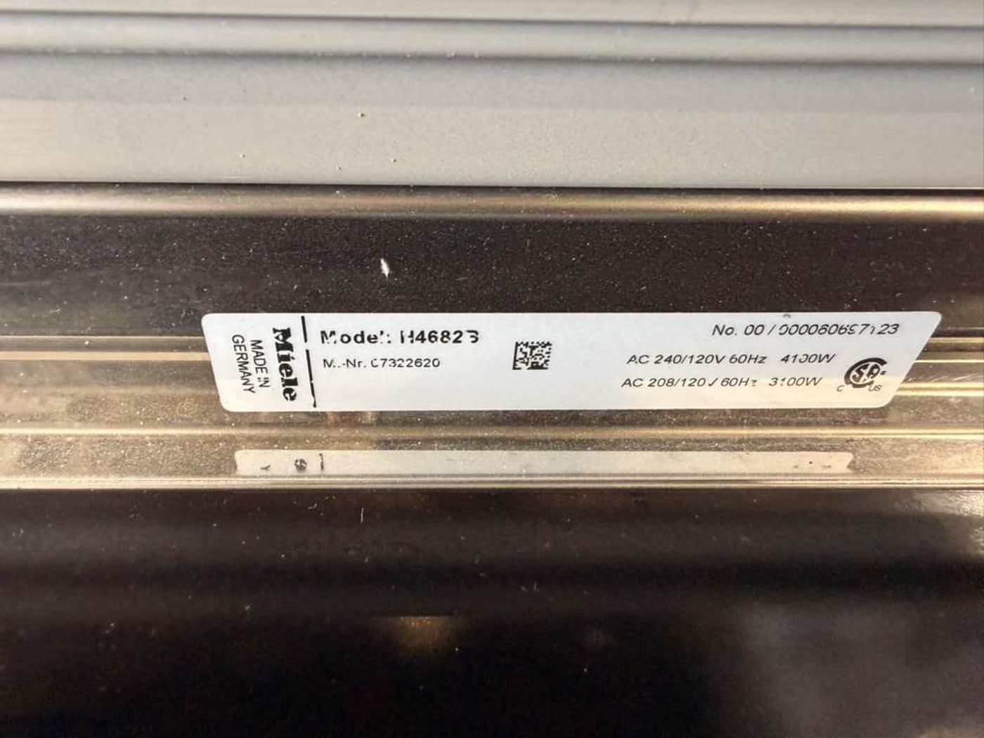 Actual miele 24-inch wall oven photographed in Oakland Park — view 4